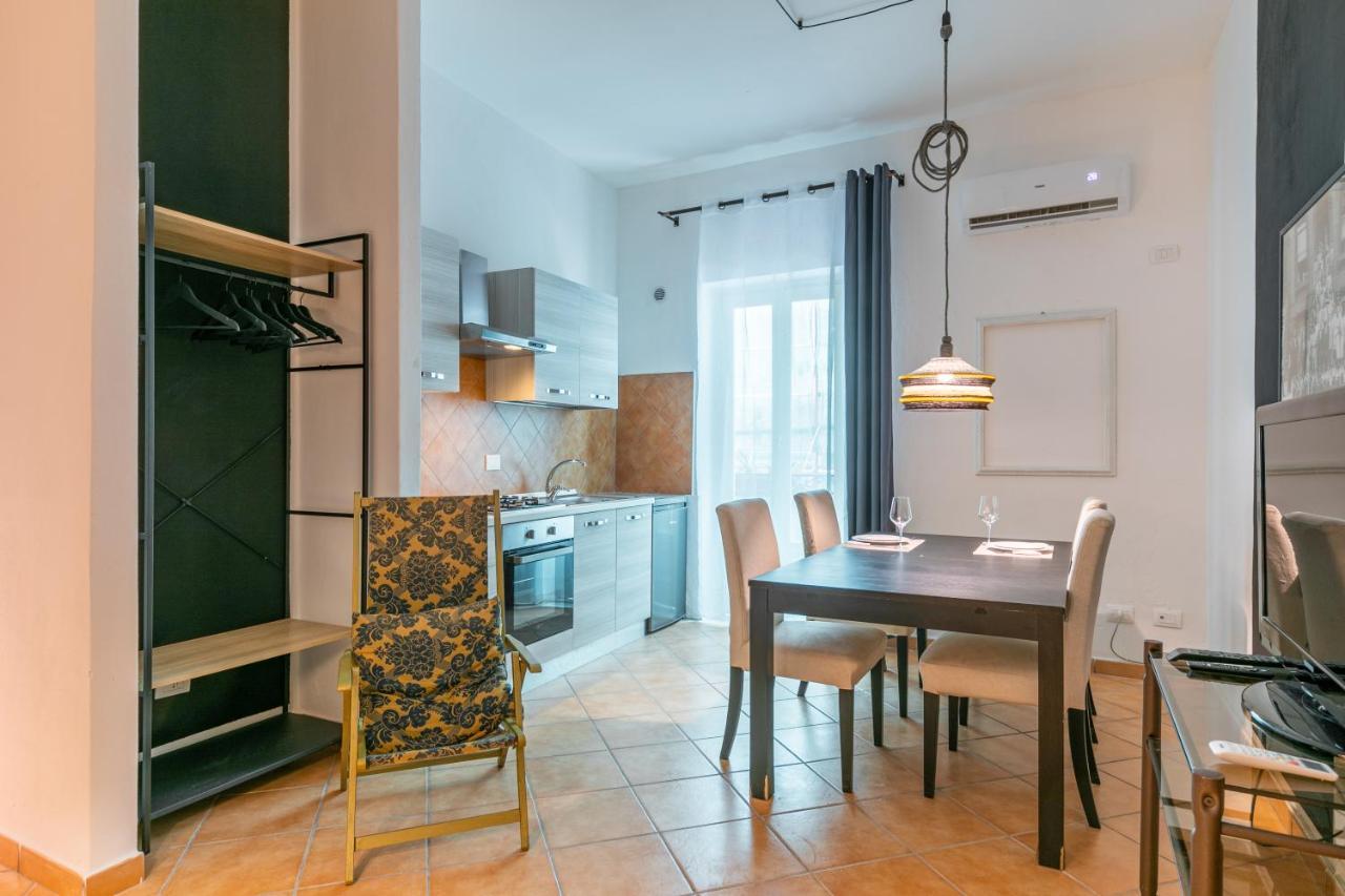 Ballaro Central Cozy Studio With Balcony Palermo Exteriör bild
